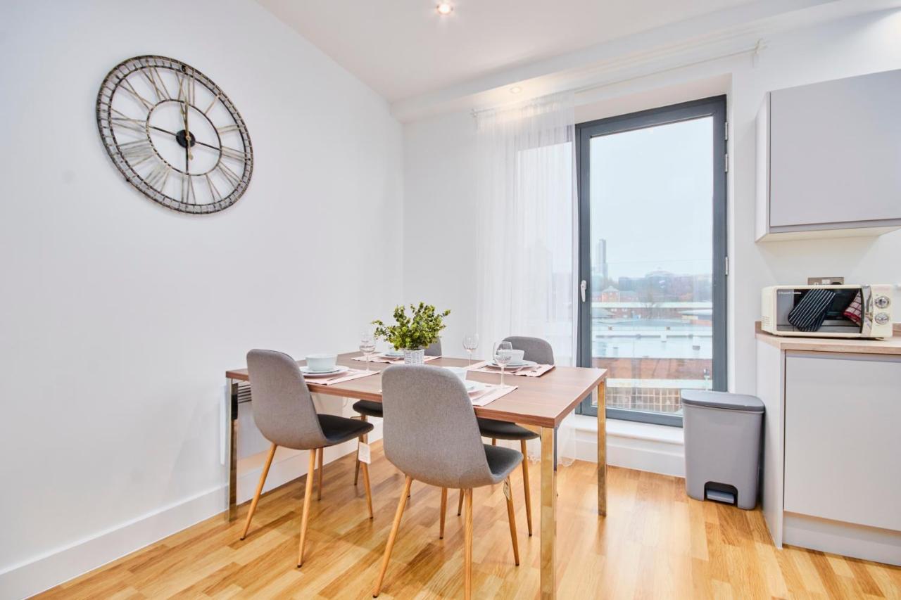 Large Duplex Penthouse - Parking Apartment Leeds  Ngoại thất bức ảnh