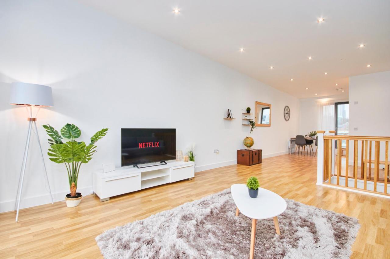 Large Duplex Penthouse - Parking Apartment Leeds  Ngoại thất bức ảnh